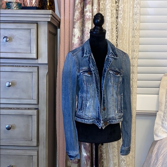 Jean Jacket - Picture 1 of 5